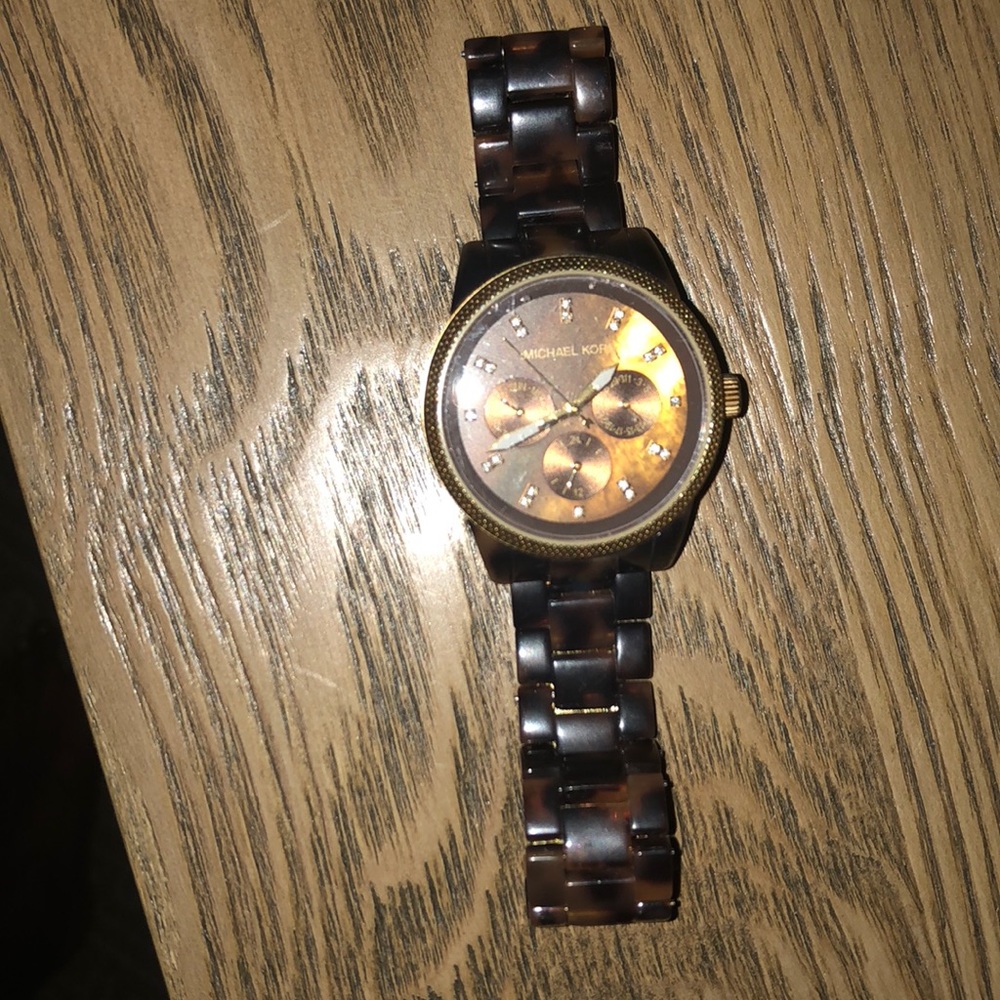 MK watch